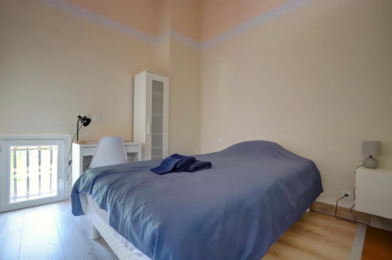 Gite La Grappe Occitane - 14 Personnes - Piscine Privee Ambres Екстериор снимка